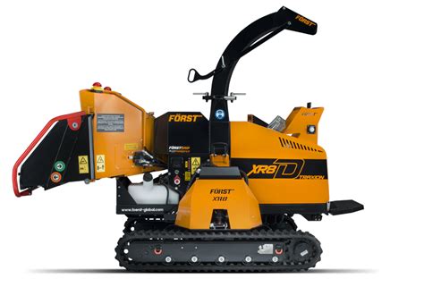 tracked chipper hire cornwall